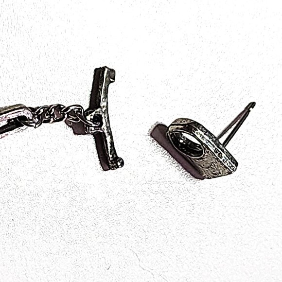 Red glass & pewter chain link artisan earrings - Picture 3 of 6